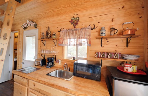 Blanco Apartment | Blanco Vacation Rental w/Private Patio & Fire Pit