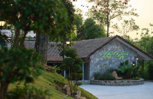 Pirmed Hotel | Experience Blanket Days Resort and Spa: Rated 9/10 with Pool