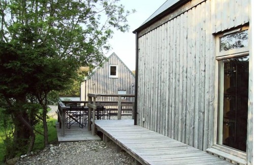 Drumbeg House | Discover Blar na Leisg Lodge: Family Retreat with Hot Tub