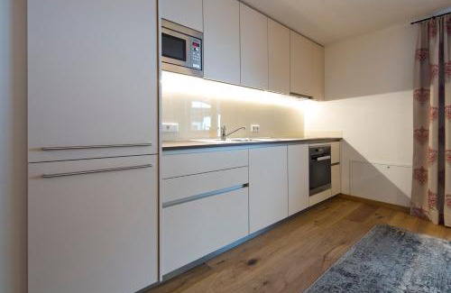 Altbach Apartment | Guest Rated 9.6: Family-Friendly Blattlhof Retreat