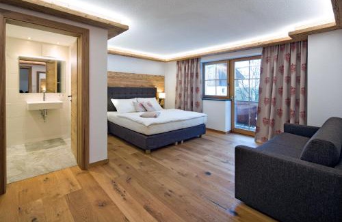 Altbach Apartment | Guest Rated 9.6: Family-Friendly Blattlhof Retreat