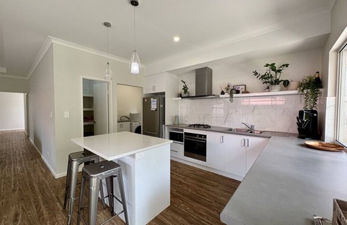 Dunsborough House | Discover Coastal Comfort at Blau - The Blue House