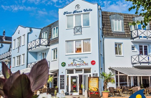 Seebad Bansin Apartment | Oceanfront Bliss at Blaue Welle Whg. 09 Maja - Rated 10/10