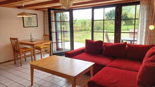 Pantow Apartment | Exceptional Blaues Haus by Rujana: Pet & Child Friendly Stay