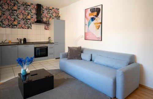 Ulm Apartment | Blauwal - W14, Zentral in Bahnhofsnähe, Balkon, Küche