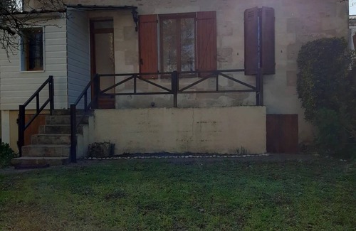Blaye House | Discover Le Répit: Ideal Blaye Getaway with Family Amenities