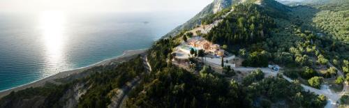 Lefkas Villa | Experience Ble on Blue: 4-Star Poolside Family Retreat