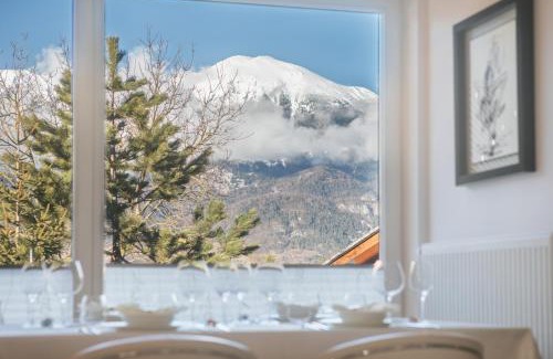 Bled Apartment | Elegant Bled Apartment Kirsch - Rated 9.9/10, Pet Friendly