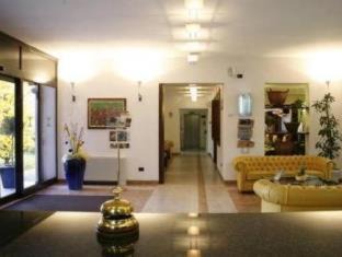 Bologna Fiere District Hotel | Discover Bleis Hotel: A 4-Star Gem with Family-Friendly Perks