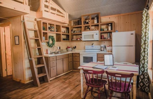 Ellisville Apartment | Indulge at Bless Your Heart: Rated 10/10 with Spa & Breakfast