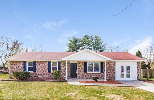 Smyrna House | Family-Friendly Retreat with Pet Amenities and Comfort