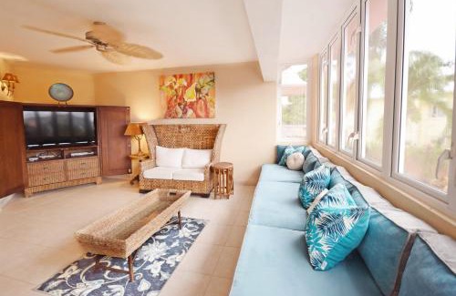 Hastings House | Relax at Blessed Manor: Family-Friendly with Pool Access