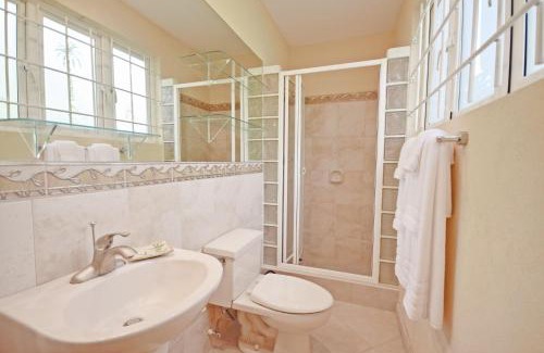Hastings House | Relax at Blessed Manor: Family-Friendly with Pool Access
