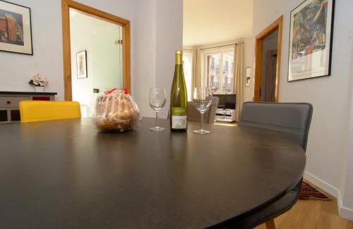 Historic Center Apartment | Elegant Bleu Mésange: 2 Bedrooms, Perfect for Families