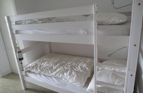 Le Crotoy Apartment | Cozy BLEURIVAGE33 Studio Cabin with Ocean View