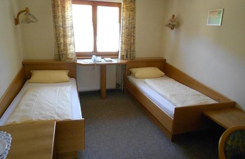Ludwigswinkel Hotel | Discover Comfort at Blick zum Maimont: Pet-Friendly Stay
