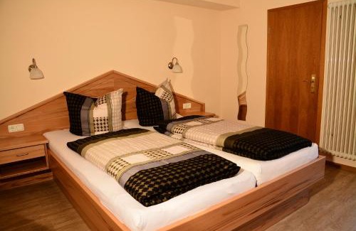 Ludwigswinkel Hotel | Discover Comfort at Blick zum Maimont: Pet-Friendly Stay