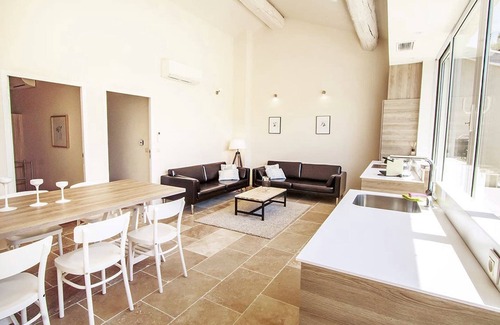 Villeseque-des-Corbieres Apartment | Idyllic Flat in Villesèque-des-Corbières - Perfect for Families