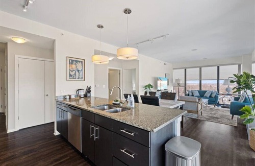 Evanston Apartment | Experience Bliss of Evanston: 180° Views & Premier Amenities