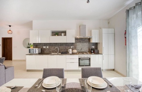 Fgura Apartment | Bliss: Stylish 2-Bedroom Apartment in Il-Fgura, Malta