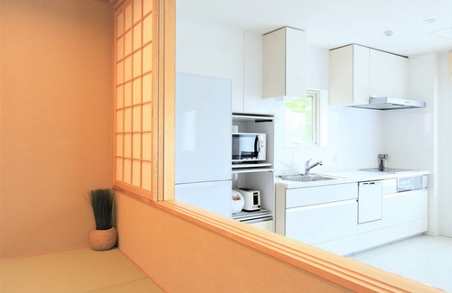 Hirafu Apartment | Experience Bliss at Villa Tsubaki: Rated 10/10 with Pool