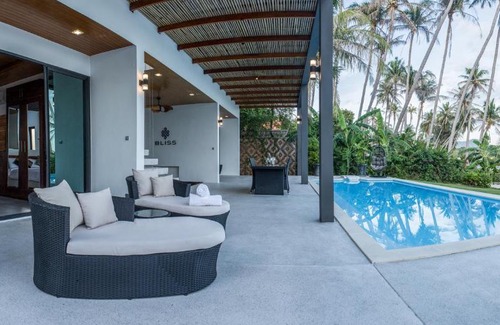 Hin Hong Villa | Indulge at Bliss Villas: 5-Star Stay with Ocean Views