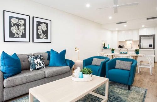 Coogee Apartment | Beautiful Bream - 2 Bedroom Apartment Steps from Coogee Beach