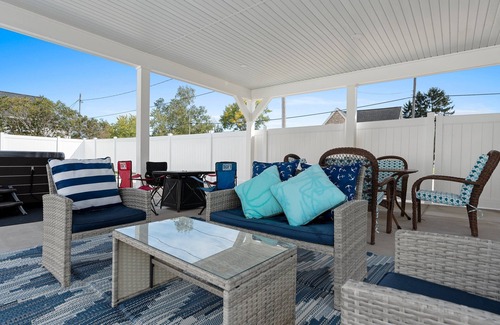 Two Rivers Apartment | Perfect Duplex Retreat - Steps from the Beach & Spa Access