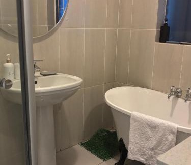 Polokwane Apartment | Enjoy a Blissful Stay with Family and Pets Welcome!