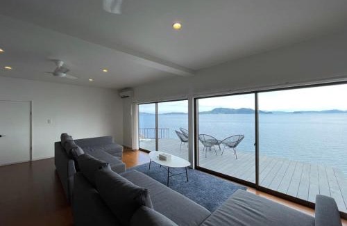 Kurahashi House | Experience Ocean Views at bLOCAL Sugawa House for 12