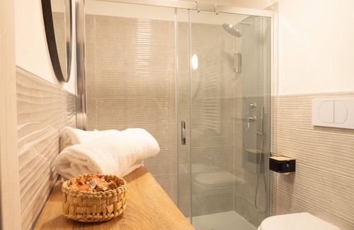 NoLo House | Family-Friendly Blocco Sauli with Kitchen & Breakfast Included