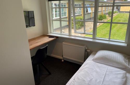 Blommenslyst Hotel | Pet-Friendly Stay at Blommenslyst Kro with Breakfast Included