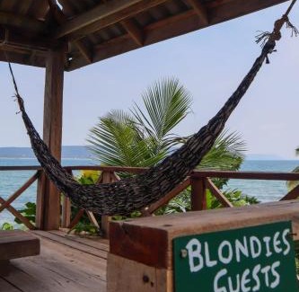 Koh Rong Apartment | Inviting Blondies Koh Rong Villa with Oceanfront Views