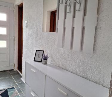 Republika Srpska Apartment | Bloom: Pet-Friendly Haven with 10/10 Guest Reviews