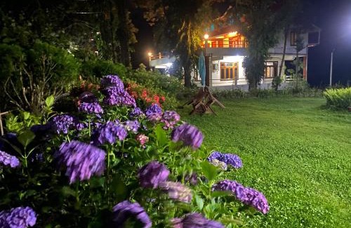 Darjeeling House | Eco-Resort at Bloomfield Farmhouse: Guest Rated 9/10!