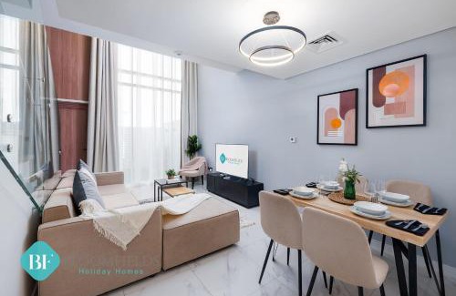 Al Wasl House | Elegant 1 Br Duplex in Rukan with Pool & Family Amenities