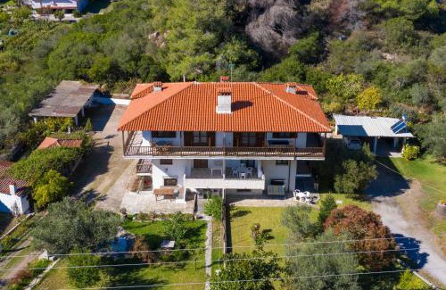 Vourvourou Apartment | Oceanfront Retreat at Blooming Memories B - Rated 9/10