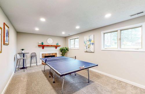 Bloomington House | Delightful Bloomington Beauty: Family-Friendly Getaway