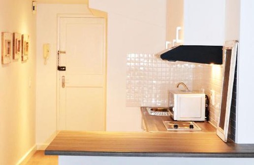 Bloubergstrand Apartment | Oceanfront Blouberg Studio with Pool & Top Guest Ratings
