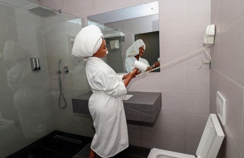 Lekki Phase 1 Hotel | Discover Blu Atlantic Hotel Lekki: 4-Star Comfort Awaits