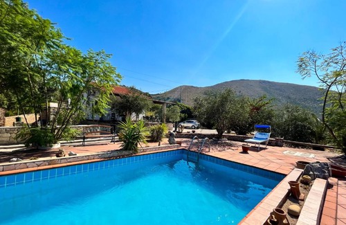 Itri House | Oceanfront Bliss at Blu Daddy: Guest Rated 9.3/10