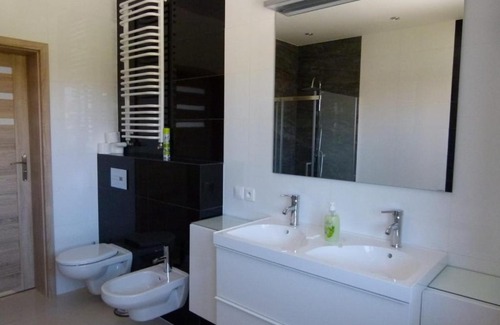 Sianozety Villa | Discover BLU MARE: Rated 9.2/10, Pet-Friendly Retreat
