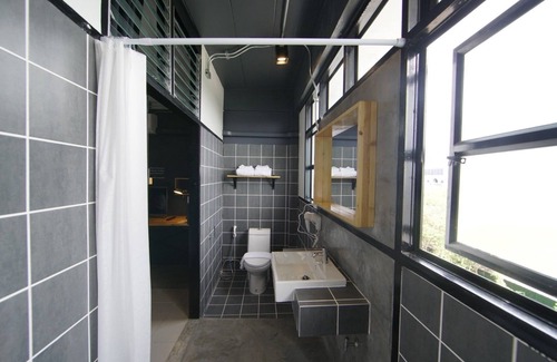 Talat Hotel | Modern Comfort at Blu Monkey Hub and Hotel Suratthani