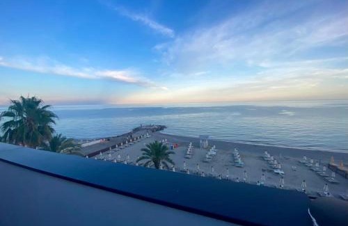 Pietra Ligure Apartment | Relaxing Blu Sea Apartments with Ocean View and Pool