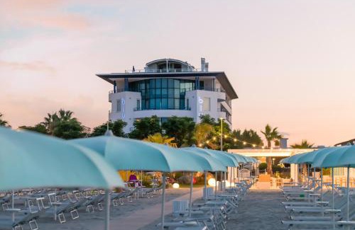 Igea Marina Hotel | Experience the Blu Suite Resort: Oceanfront Oasis Awaits
