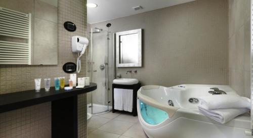 Novedrate Hotel | Blu9 Hotel: 4-Star Stay with Child-Friendly Amenities