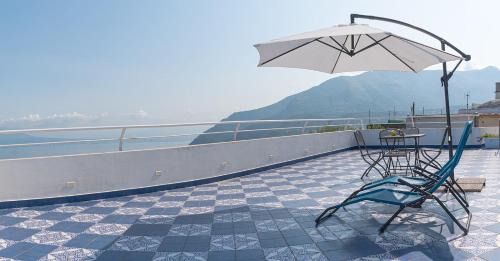 Monte Chiaro Apartment | Family-Friendly Retreat at BLUE 51 - Rated 9/10 by Guests