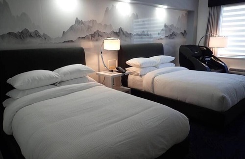 West Springfield Hotel | Blue – A Modern Hotel, an Ascend Collection Hotel