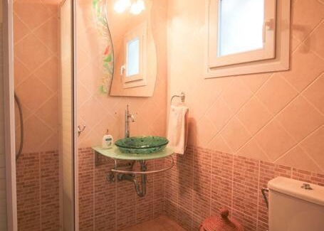 Arnados Villa | Elegant Blue Balcony SkyView - 3BR Home in Tinos, Arnados