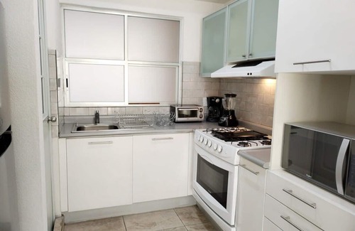 Granada Apartment | Blue Beach - Inviting 2 BDR Retreat in Polanco